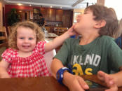 IMG_3897.JPG (329697 bytes)